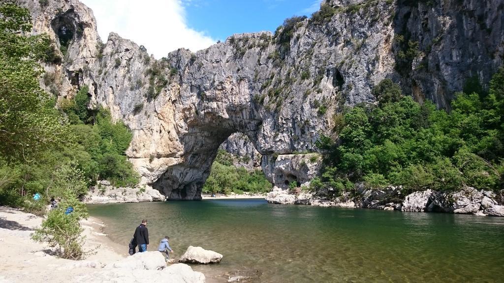 Ardeche - Gites Objectif Evasion Montreal  Bagian luar foto